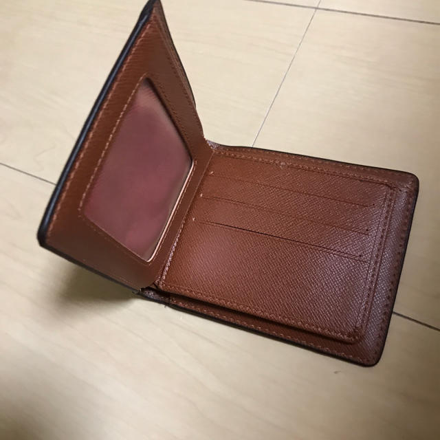 LOUIS VUITTON(ルイヴィトン)のVUITTON 二つ折り財布 レディースのファッション小物(財布)の商品写真