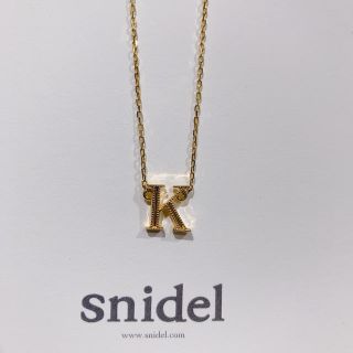 スナイデル(SNIDEL)のsnidel イニシャル ネックレス K(ネックレス)