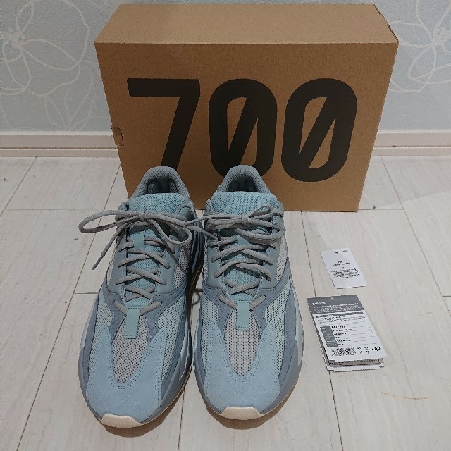 YEEZY BOOST 700 INERTIA 28㎝