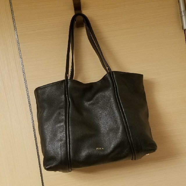 美品 FURLA レザーショルダーバッグ トートバッグショルダーバッグ