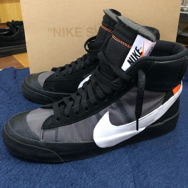 NIKE(ナイキ)のNIKE Off-White The Ten Blazer mid 27センチ メンズの靴/シューズ(スニーカー)の商品写真