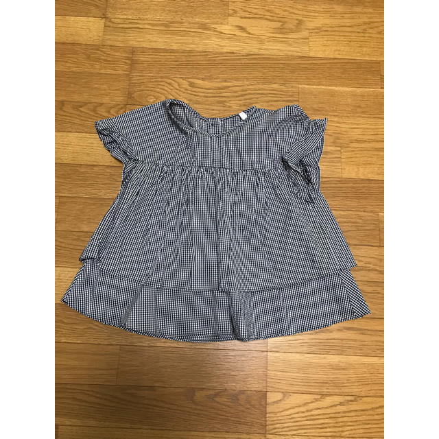 ZARA(ザラ)のザラ フリルトップス レディースのトップス(シャツ/ブラウス(半袖/袖なし))の商品写真