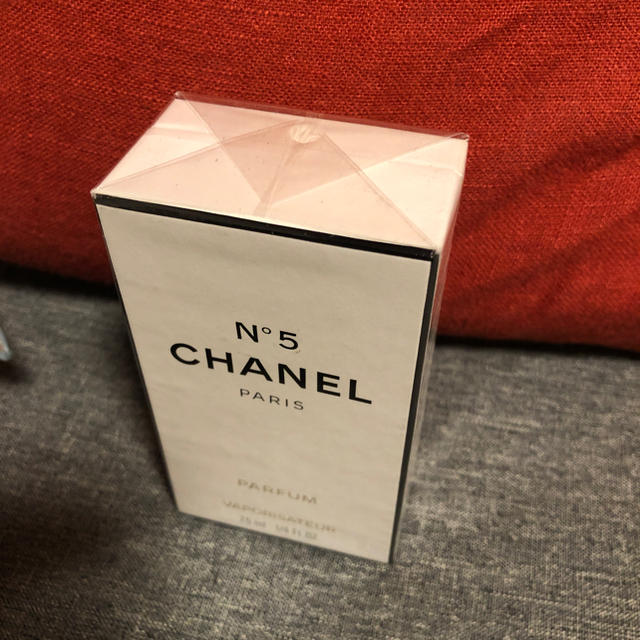 CHANEL(シャネル)のCHANEL N°5 新品未使用 コスメ/美容の香水(香水(女性用))の商品写真