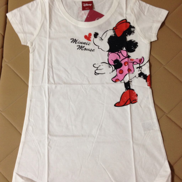 Disney(ディズニー)のミニーTシャツ♥️白 ハート レディースのトップス(Tシャツ(半袖/袖なし))の商品写真