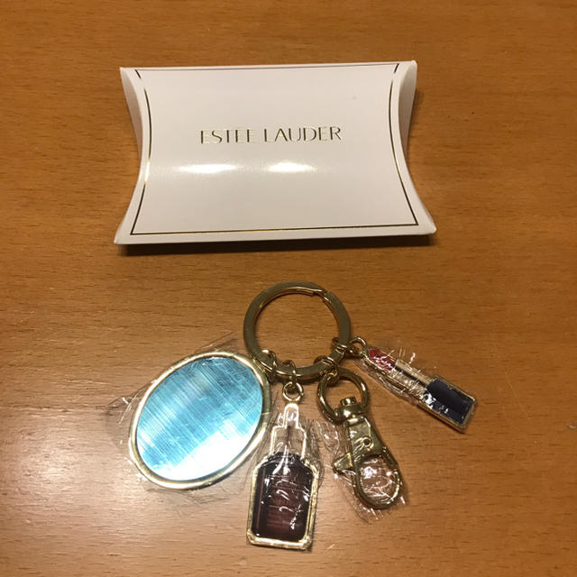 Estee Lauder(エスティローダー)のESTEE LAUDER キーホルダー レディースのファッション小物(キーホルダー)の商品写真