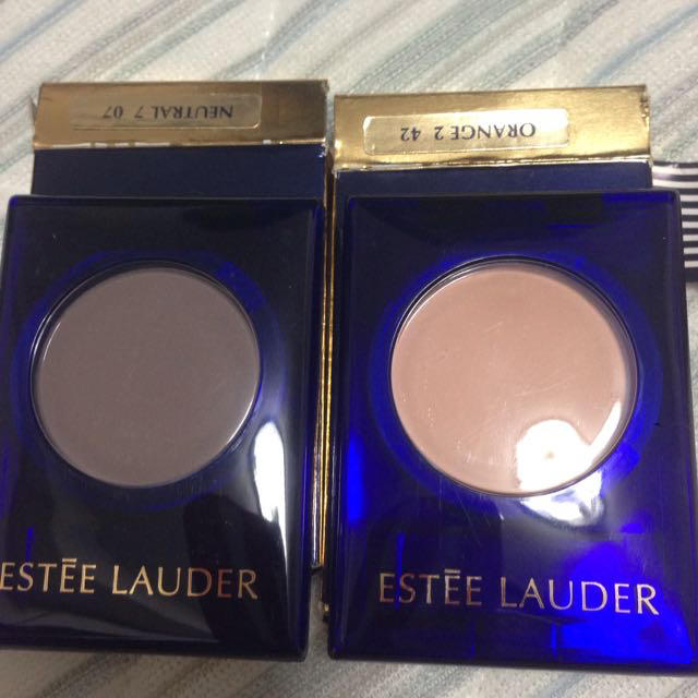 Estee Lauder(エスティローダー)のエスティローダー アイシャドウセット コスメ/美容のベースメイク/化粧品(アイシャドウ)の商品写真