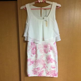 リュクスローズ(Luxe Rose)のLuxe Rose花柄ワンピース(ミニワンピース)