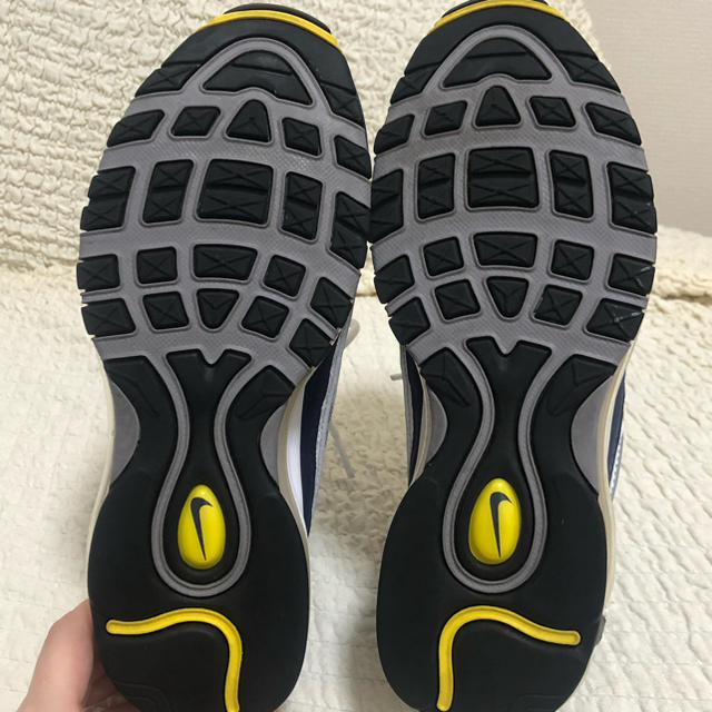 NIKE AIRMAX98 TOUR YELLOW 送料込 メンズの靴/シューズ(スニーカー)の商品写真