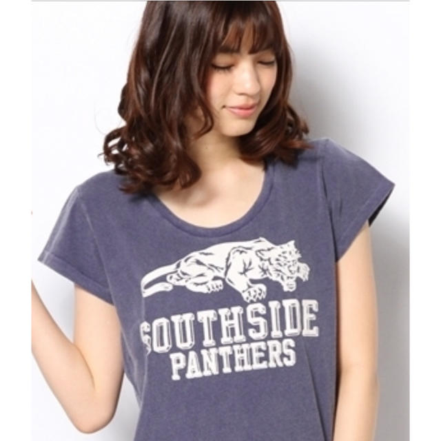 JOURNAL STANDARD(ジャーナルスタンダード)のジャーナルスタンダードMixtaミクスタSOUTHSIDE PANSERTシャツ レディースのトップス(Tシャツ(半袖/袖なし))の商品写真