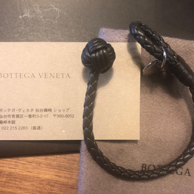 Bottega Veneta(ボッテガヴェネタ)のボッテガヴェネタ ブレスレット エスプレッソこげ茶色  Sサイズほぼ未使用  メンズのアクセサリー(ブレスレット)の商品写真