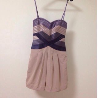 ビーシービージーマックスアズリア(BCBGMAXAZRIA)のBCBGコルセット風ミニドレス(ミニワンピース)