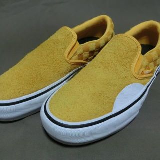 ヴァンズ(VANS)の激レア イエローALLスウェード素材 バンズ【Slip-On Pro】25.0㌢(スニーカー)