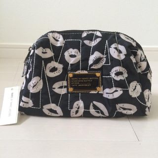 マークバイマークジェイコブス(MARC BY MARC JACOBS)の☆新品B級マークジェイコブス ポーチ(ポーチ)