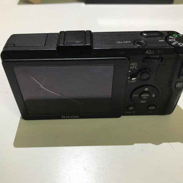 RICOH(リコー)のRICOH GR リコー ジャンク スマホ/家電/カメラのカメラ(コンパクトデジタルカメラ)の商品写真