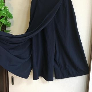 ザラ(ZARA)のZARA 巻きスカート風♡ガウチョパンツ 濃紺(その他)