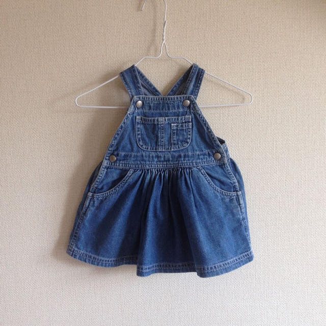 babyGAP(ベビーギャップ)のベビーギャップ♡デニムワンピ70 キッズ/ベビー/マタニティのベビー服(~85cm)(ワンピース)の商品写真