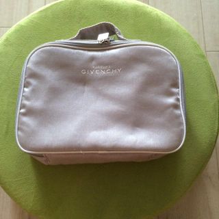 ジバンシィ(GIVENCHY)のジバンシィ ノベルティ♡♡♡(ポーチ)