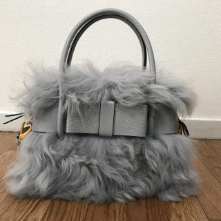 ミュウミュウ(miumiu)のmiumiu モントーネフィオッコ  リボンバック 日本限定 マドラス ファー(トートバッグ)