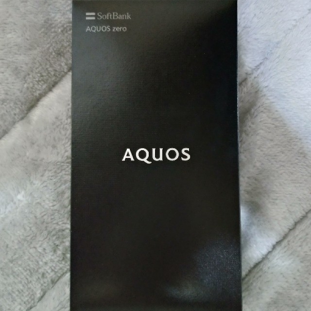 SHARP AQUOS ZERO HIMロック解除済み