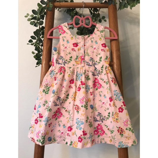 Cath Kidston(キャスキッドソン)のキャス キッドソン コットン花柄ワンピース ピンク 2.3歳用 美品 キッズ/ベビー/マタニティのキッズ服女の子用(90cm~)(ワンピース)の商品写真