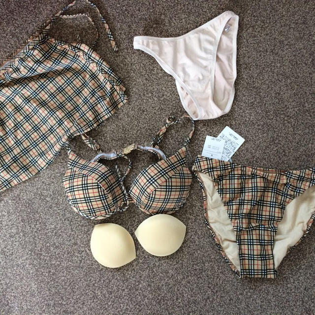 BURBERRY - Burberry未使用の水着の通販 by こじえり's shop BURBERRY - Burberry未使用の水着の通販 by こじえり's shop