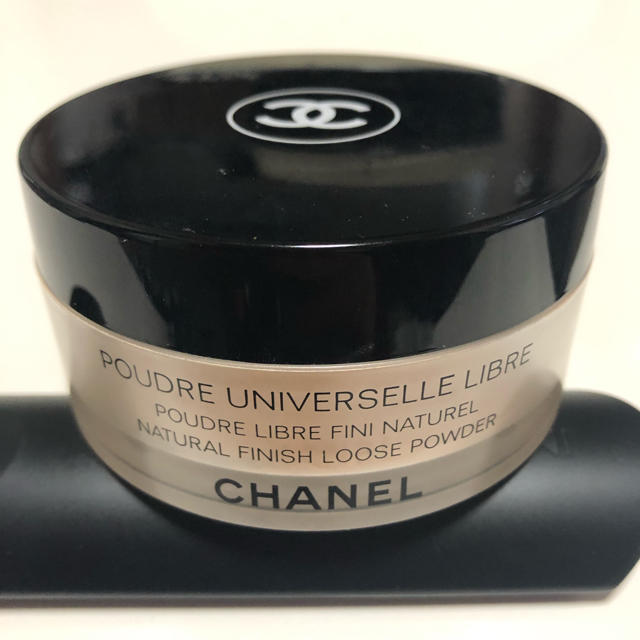 CHANEL(シャネル)のプードゥル ユニヴェルセル リーブル  20クレール コスメ/美容のベースメイク/化粧品(フェイスパウダー)の商品写真