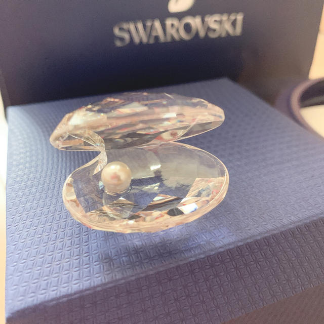 SWAROVSKI(スワロフスキー)のスワロフスキー 貝と真珠 インテリア/住まい/日用品のインテリア小物(置物)の商品写真