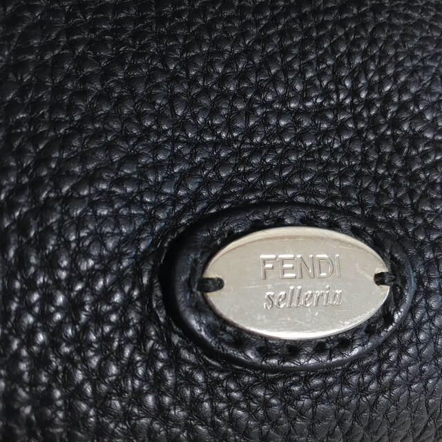 FENDI(フェンディ)のFENDI 本革トートバッグ レディースのバッグ(トートバッグ)の商品写真