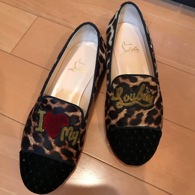 Christian Louboutin(クリスチャンルブタン)の最終お値下げ ルブタン drawer  フラットシューズ  レオパード38 レディースの靴/シューズ(ローファー/革靴)の商品写真