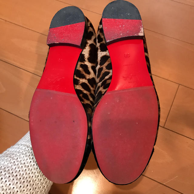 Christian Louboutin(クリスチャンルブタン)の最終お値下げ ルブタン drawer  フラットシューズ  レオパード38 レディースの靴/シューズ(ローファー/革靴)の商品写真