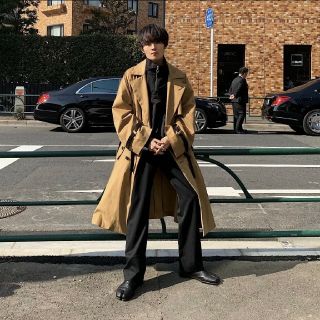 サンシー(SUNSEA)のWide Sleeve Belted Trench Coat【サイズ2・M】(トレンチコート)