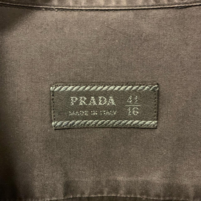 PRADA(プラダ)のプラダ ドレスシャツ 黒 メンズのトップス(シャツ)の商品写真