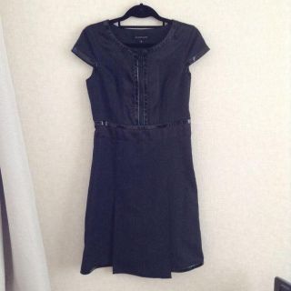 ジルスチュアート(JILLSTUART)のJILLSTUART 黒ワンピ(ひざ丈ワンピース)