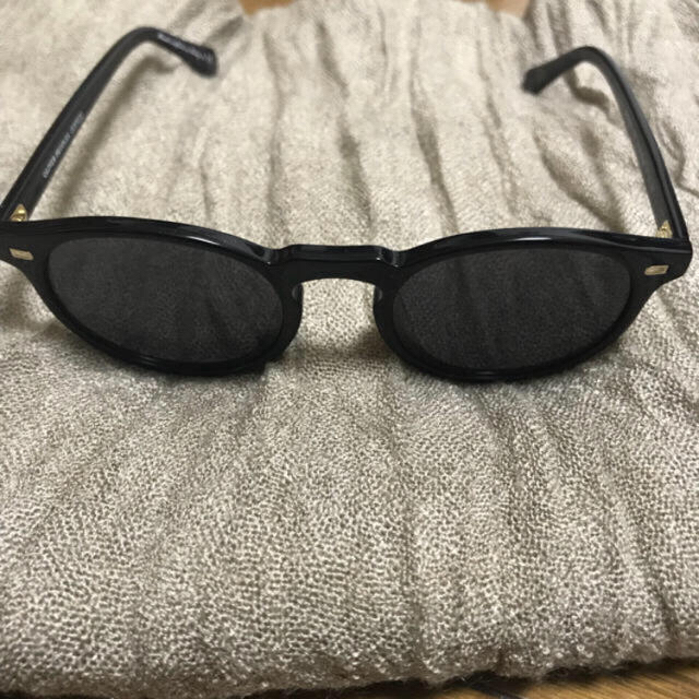 Ray-Ban(レイバン)のOLIVER PEOPLES サングラス メンズのファッション小物(サングラス/メガネ)の商品写真