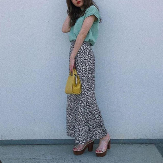 【moussy】LEOPARD MAXI SKIRT サイズ2 柄WH