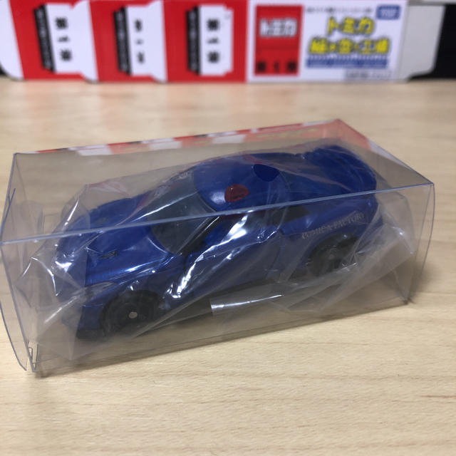 Takara Tomy(タカラトミー)のトミカ 組み立て工場 日産 GT-R 覆面パトロールカー 3台セット エンタメ/ホビーのおもちゃ/ぬいぐるみ(ミニカー)の商品写真