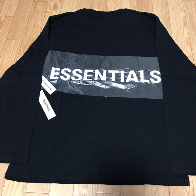 fog essentials ロングTシャツ 黒 M 新品 エッセンシャルズのサムネイル