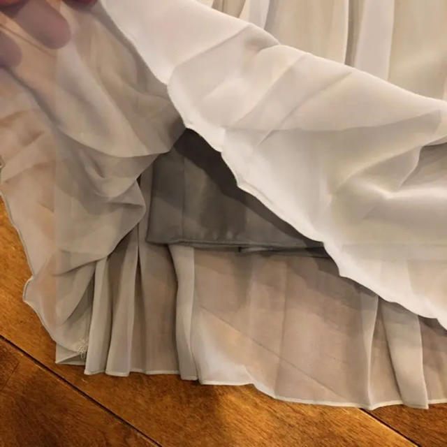 再販‼️1点のみ‼️【今季2019SS新品タグ付き】プリーツロングスカート レディースのスカート(ロングスカート)の商品写真