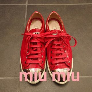 ミュウミュウ(miumiu)のmiu miu ○ スニーカー 35.5サイズ(スニーカー)