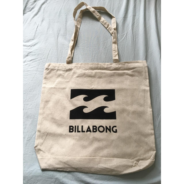 billabong(ビラボン)のビラボン トートバッグ★新品 レディースのバッグ(トートバッグ)の商品写真