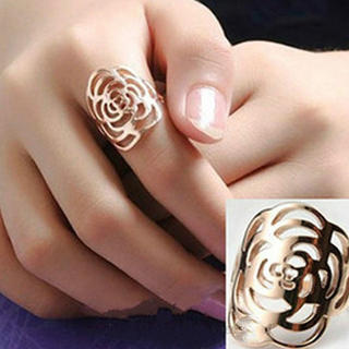 新品✨薔薇花指輪✨リング透かし彫り 18金RGP ピンクG 16号(リング(指輪))