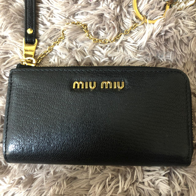 売上高No.1の商品 miumiu コインケース キーケース | landofmedicine.com