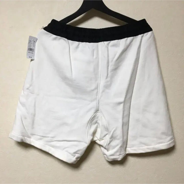 FEAR OF GOD(フィアオブゴッド)のFOG ESSENTIALS SHORTS ショーツ フォグ メンズのパンツ(ショートパンツ)の商品写真