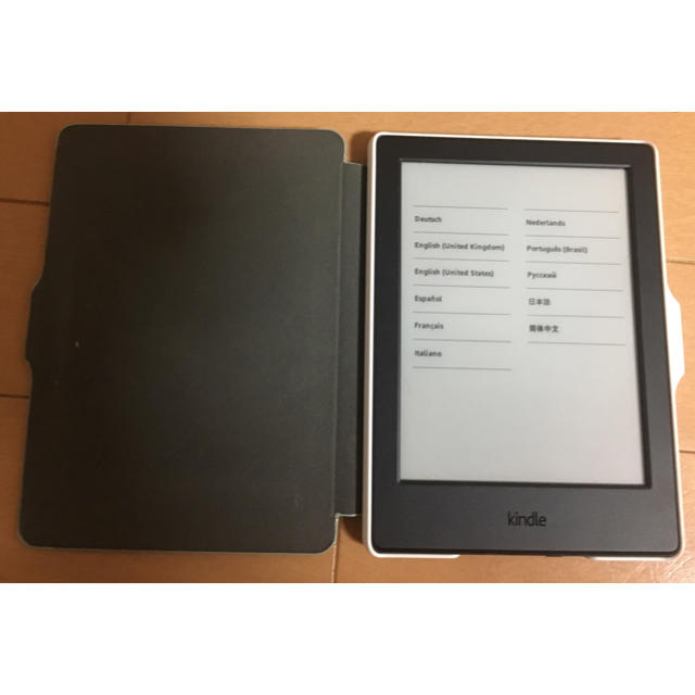 Kindle 電子書籍リーダー Wi-Fi 4GB ブラック  スマホ/家電/カメラのPC/タブレット(電子ブックリーダー)の商品写真