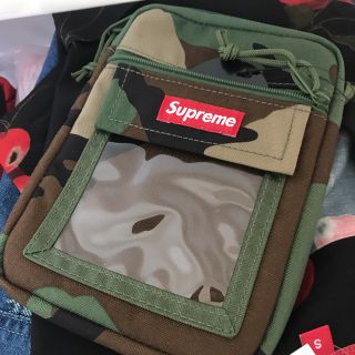 シュプリーム(Supreme)の Supreme Utillty Pouch ショルダーバッグ(ポーチ)