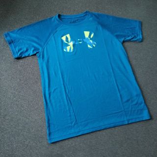 アンダーアーマー(UNDER ARMOUR)の新品値下げ！アンダーアーマーUSサイズのYLG150(Tシャツ/カットソー)