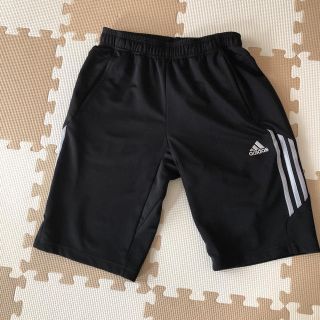 アディダス(adidas)のアディダス ジャージ ハーフパンツ(ショートパンツ)