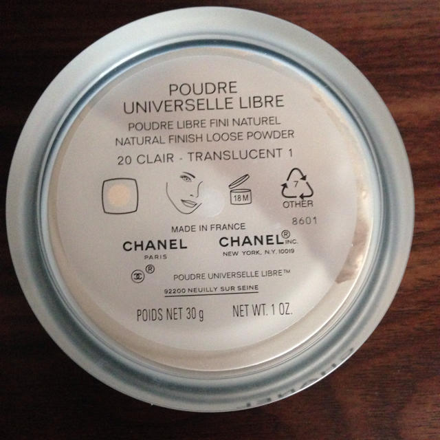 CHANEL(シャネル)の■新品 CHANELフェイスパウダー コスメ/美容のベースメイク/化粧品(フェイスパウダー)の商品写真