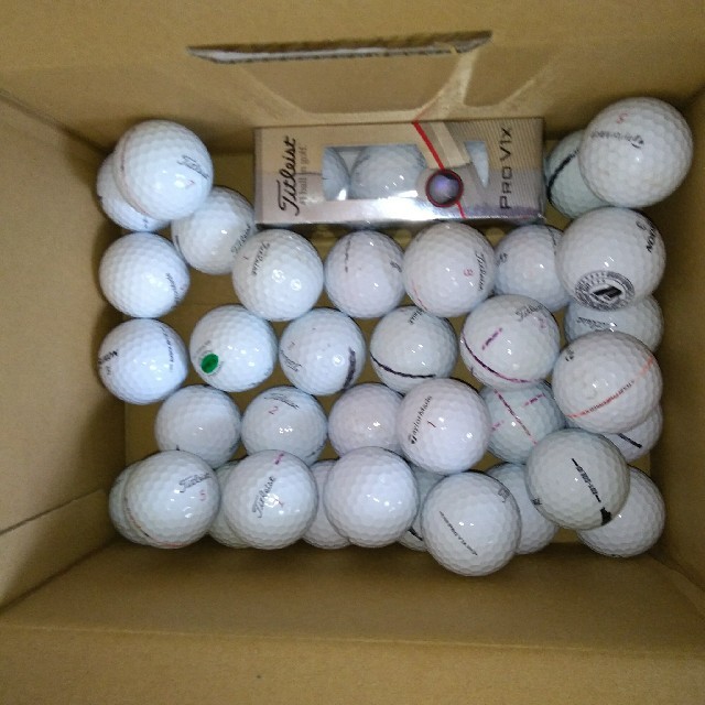 Titleist(タイトリスト)のゴルフボール　43球　優良球&新球　 スポーツ/アウトドアのゴルフ(その他)の商品写真