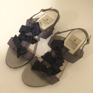 ランバンオンブルー(LANVIN en Bleu)のLANVIN♡おリボンサンダル(サンダル)